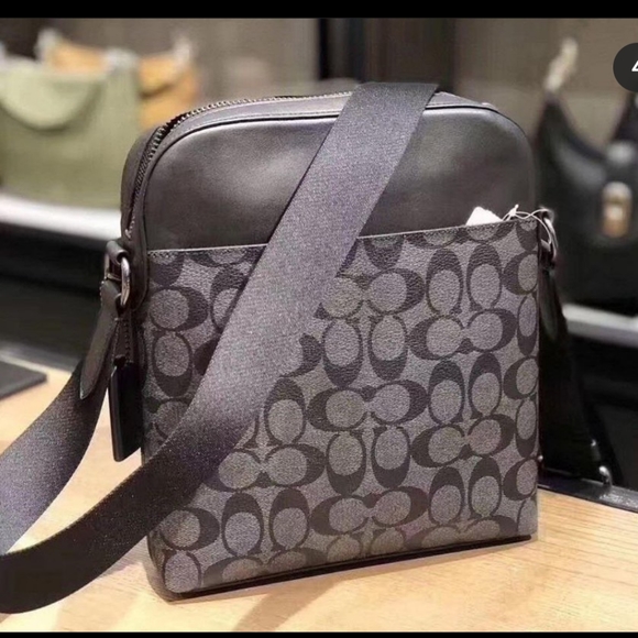 Coach Houston Flight Bag In Signature Canvas Gunmetal/Charcoal/Black - Picture 2 of 3